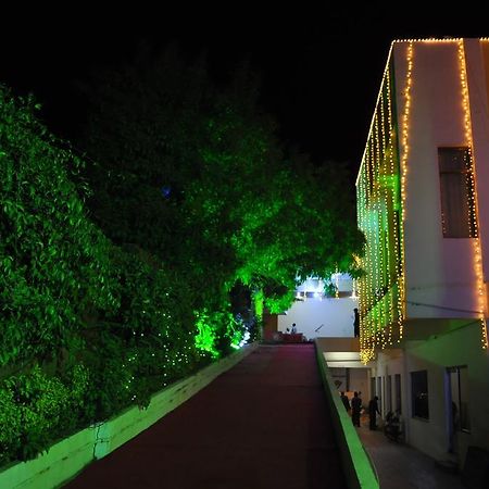 Hotel Maruti Mandapam Dzsabalpur Kültér fotó