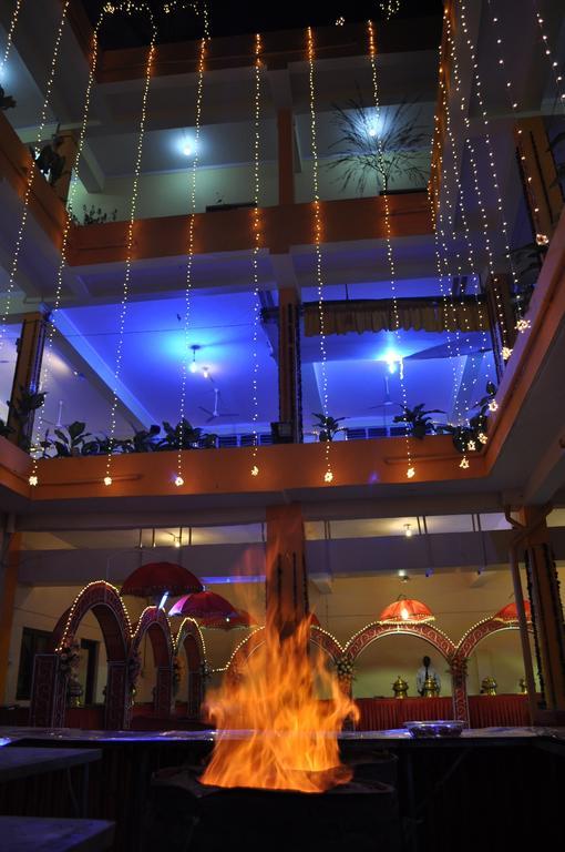 Hotel Maruti Mandapam Dzsabalpur Kültér fotó